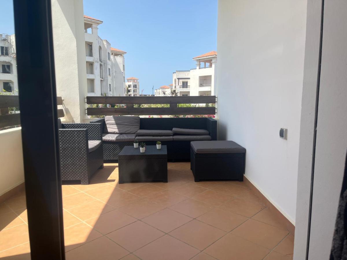 Appartement Pied Dans L Eau A Residence Beralmar Asilah Exterior photo