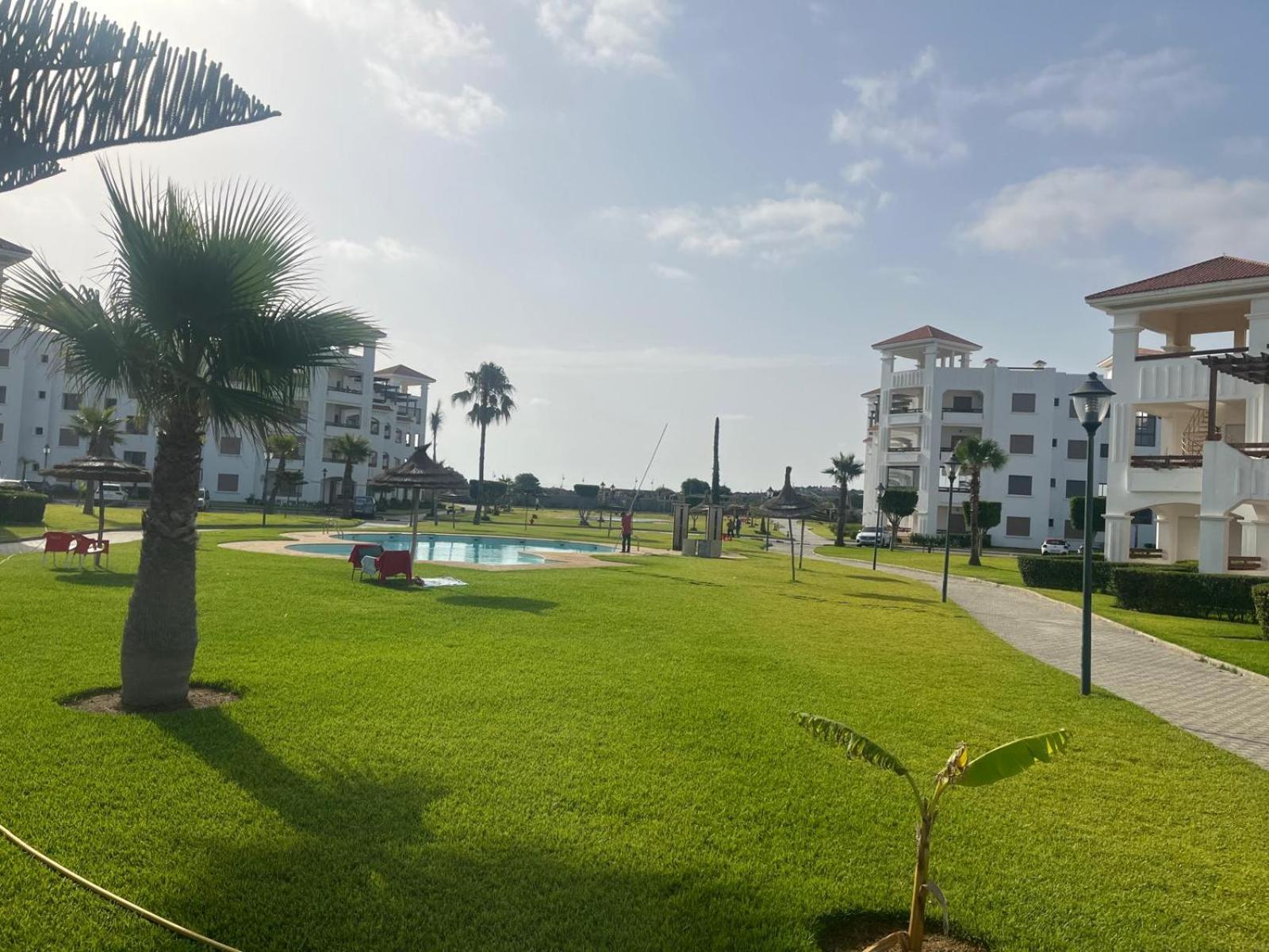 Appartement Pied Dans L Eau A Residence Beralmar Asilah Exterior photo